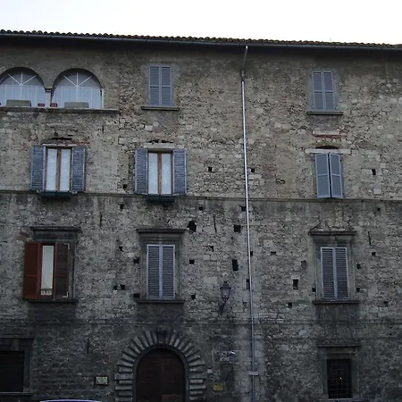 Piazza Viola Ascoli Piceno