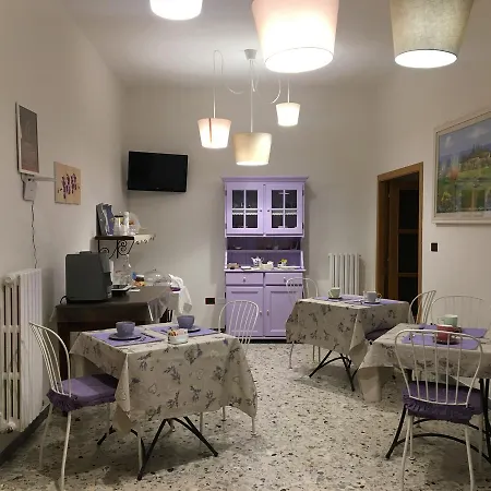 Piazza Viola Alojamento de Acomodação e Pequeno-almoço