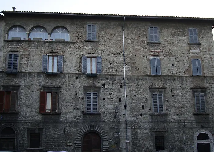 Piazza Viola Ascoli Piceno