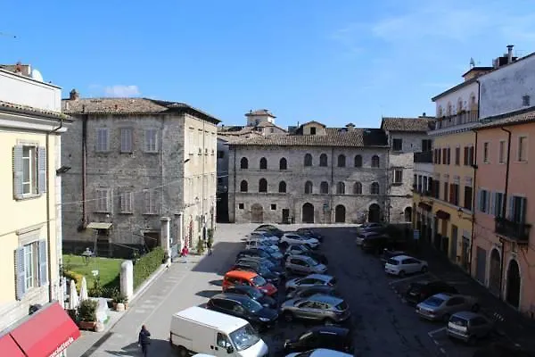 Piazza Viola 3*